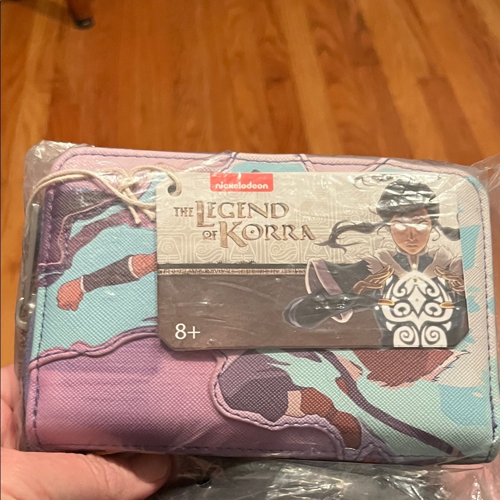 Loungefly Blue and White Nickelodeon Wallet NWT-Never opened brand new!!! - Picture 6 of 6